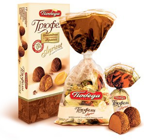 10996513.couple truffles apricot.jpg