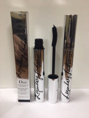  Christian Dior Legendary Lashes ()