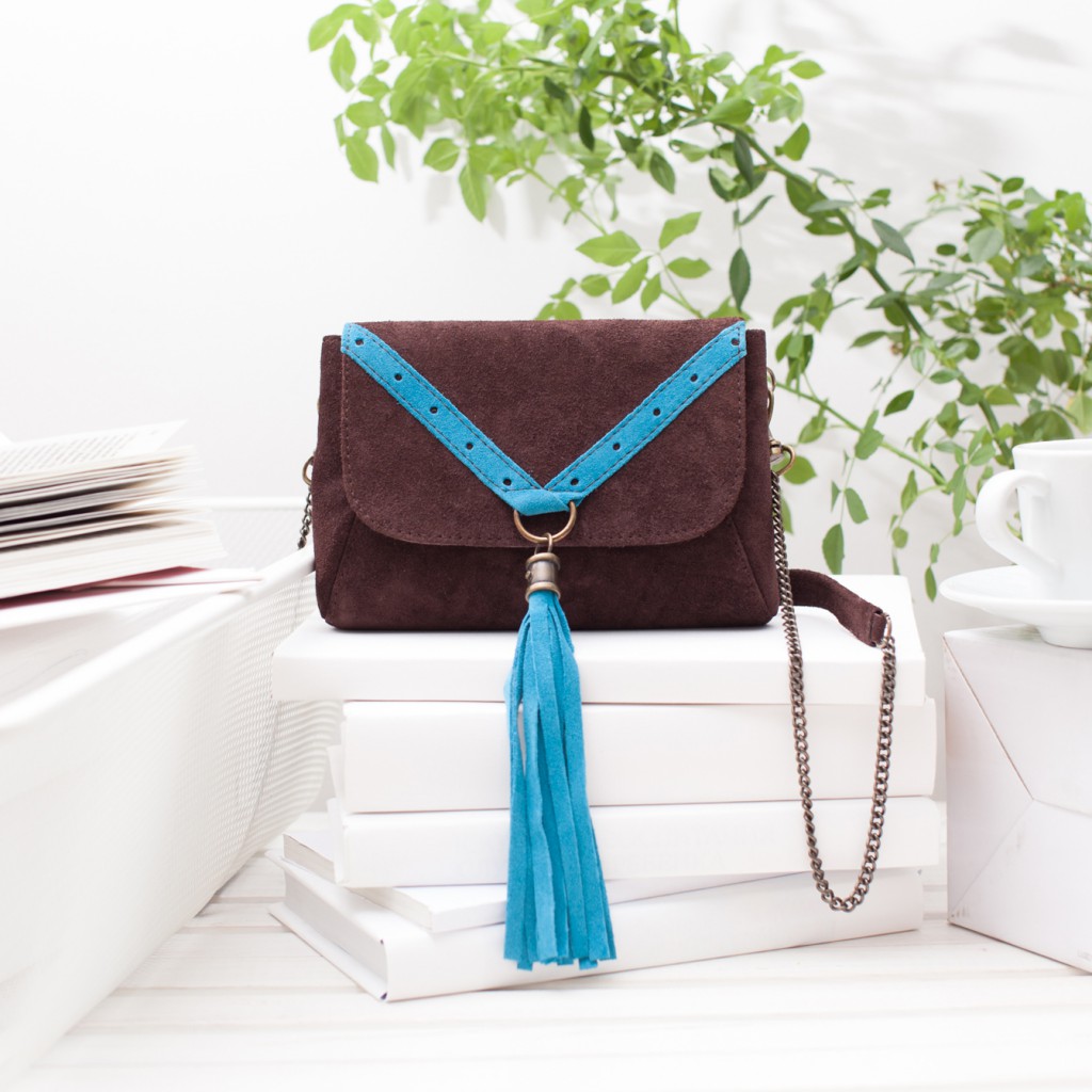 Сумка поясная с кисточкой brown - blue