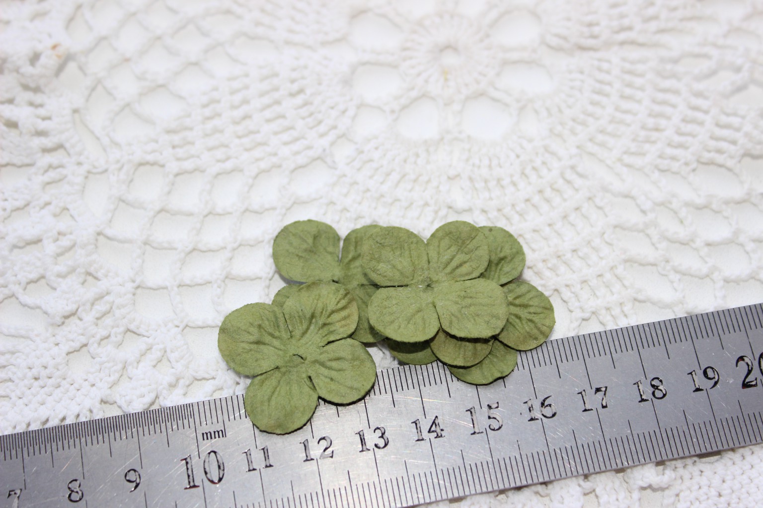 HYDRANGRA BLOOMS 30мм 25шт- 33 руб