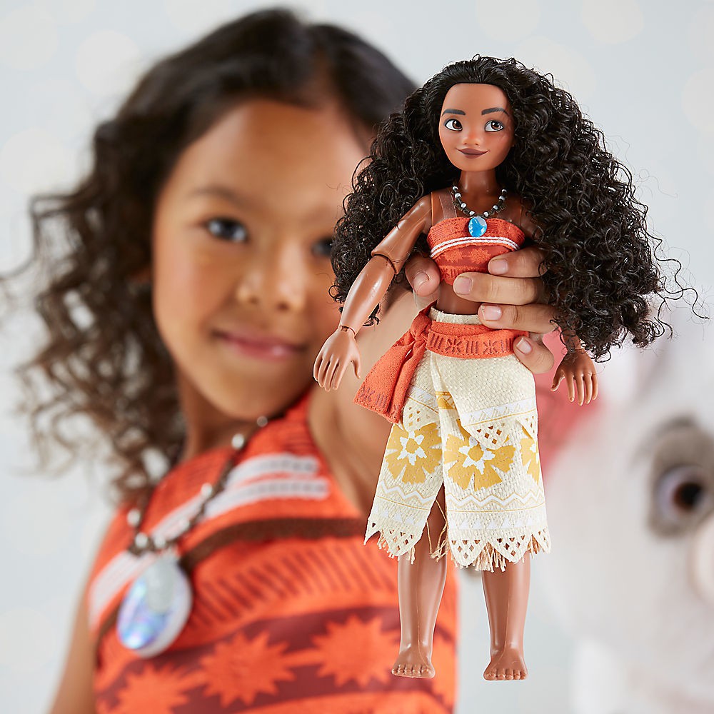 Kukla-disney-store-printsessa-moana 8.jpg