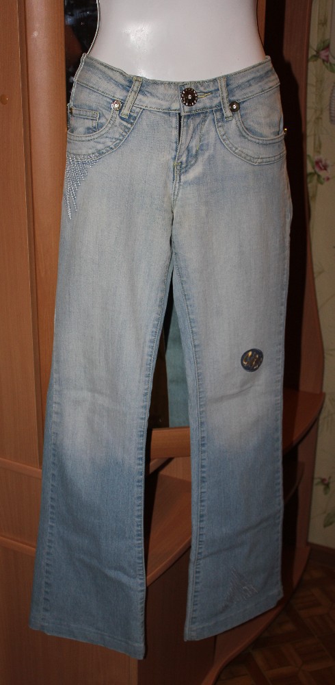  JILIDA jeans.  25