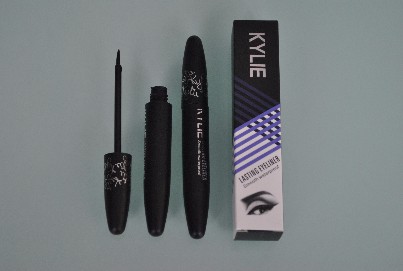  Kylie Lasting Eyeliner Smooth Waterpfoor 6g.