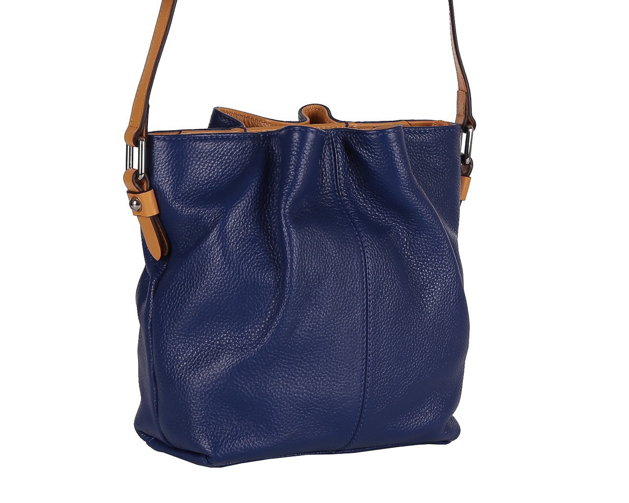 23004269 blue-tan LV  .. 2023,  1. - 4320,00  - 2500,00.jpg