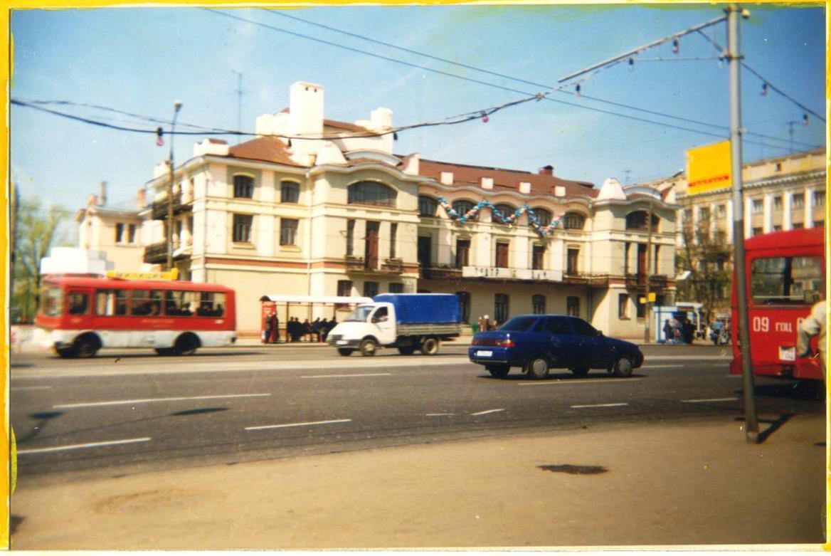 414644 original.jpg