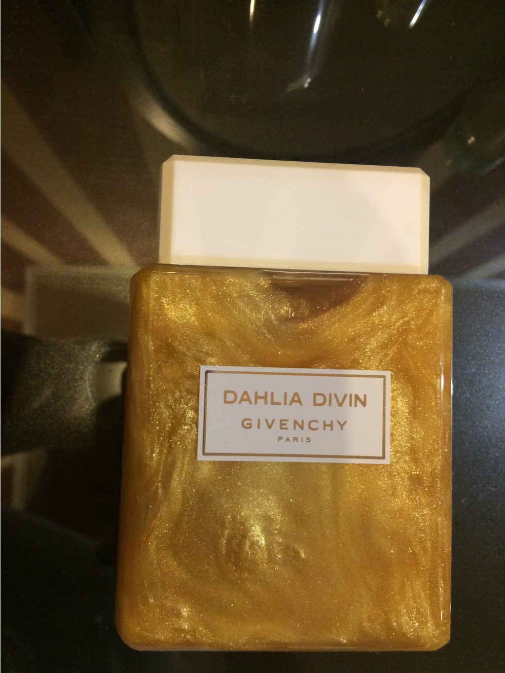 Dahlia Divin     200 