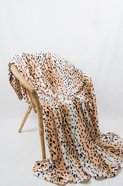   1,5  No 12- (270 /) 597,00 . : 145200