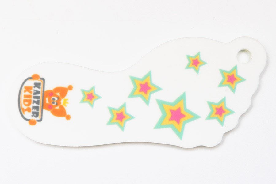 20 . -   Kaizer kids . 703311