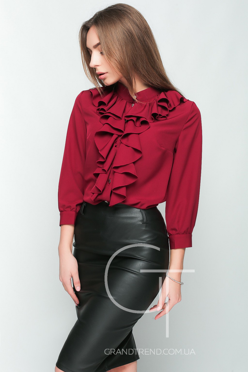  25056 1033  - 42-48.jpeg