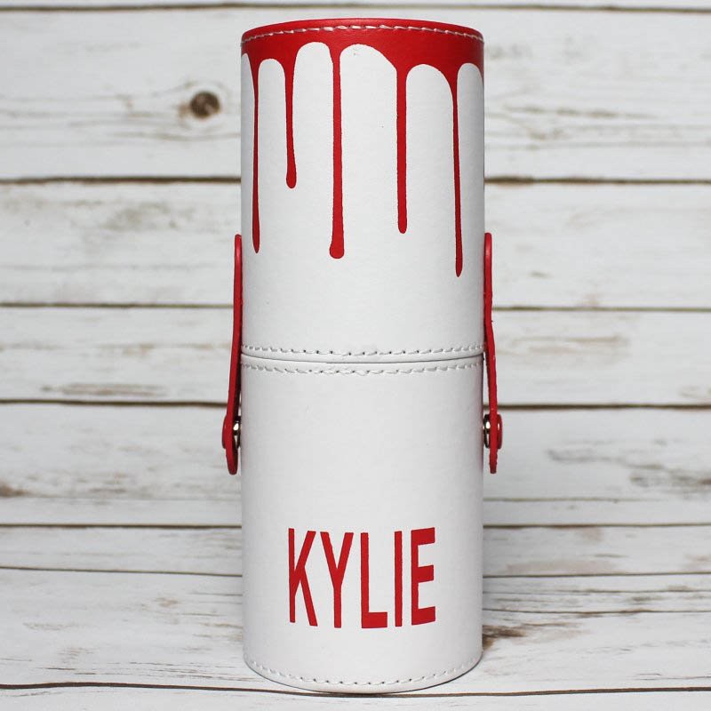 720 . -     Kylie (12)