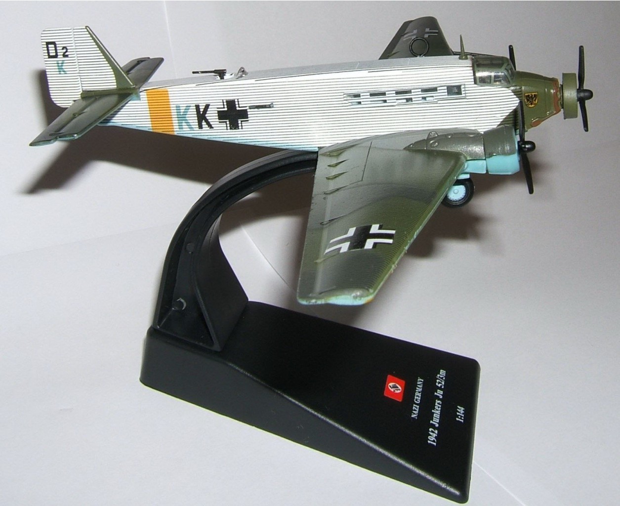 Amercom Ju.52 3 .jpg