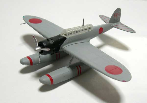 144 F-Toys Aichi E13A Jake 2.jpg