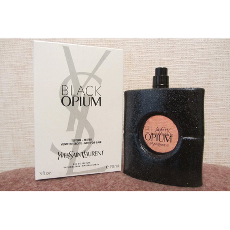 820 . -  Yves Saint Laurent Black Opium 90 ml