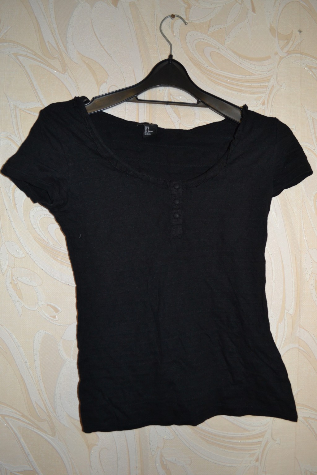 блуза-футболка H&M 300 руб.