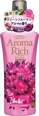 LION Aroma Rich Кондиционер для белья 