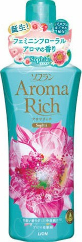 LION Aroma Rich Кондиционер для белья 