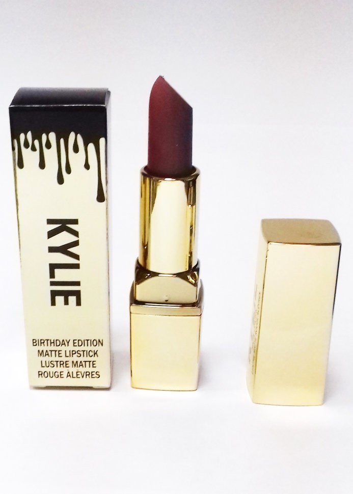 1200 . -  Kylie matte lipstick (12)(gold)