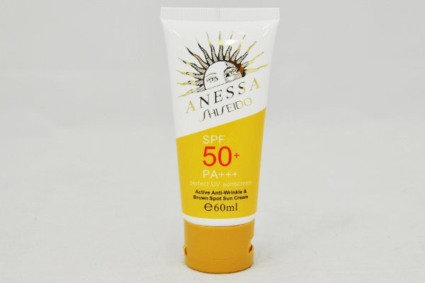 165 . -     Shiseido Anessa Perfect UV Sunescreen SPF50+ PA+++