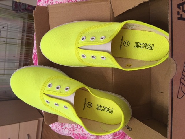  Face,  34 ( 32),  350,