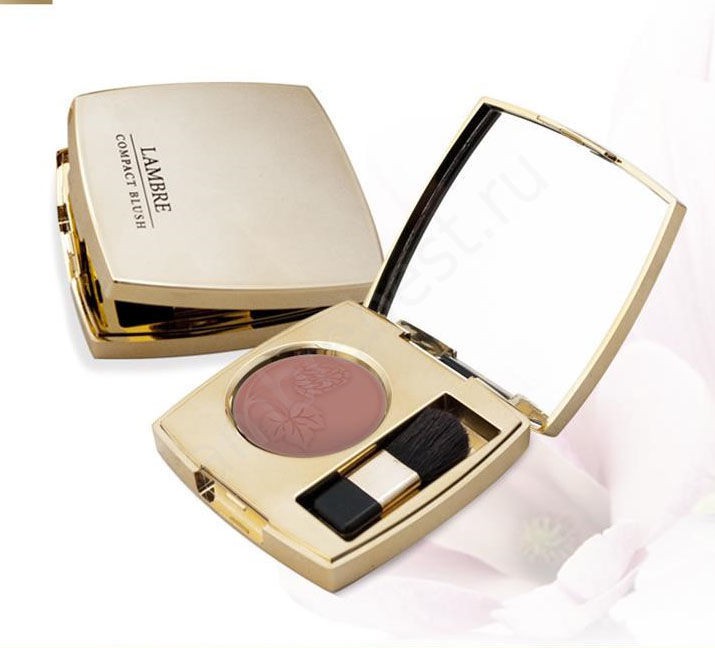   COMPACT BLUSH 499 .