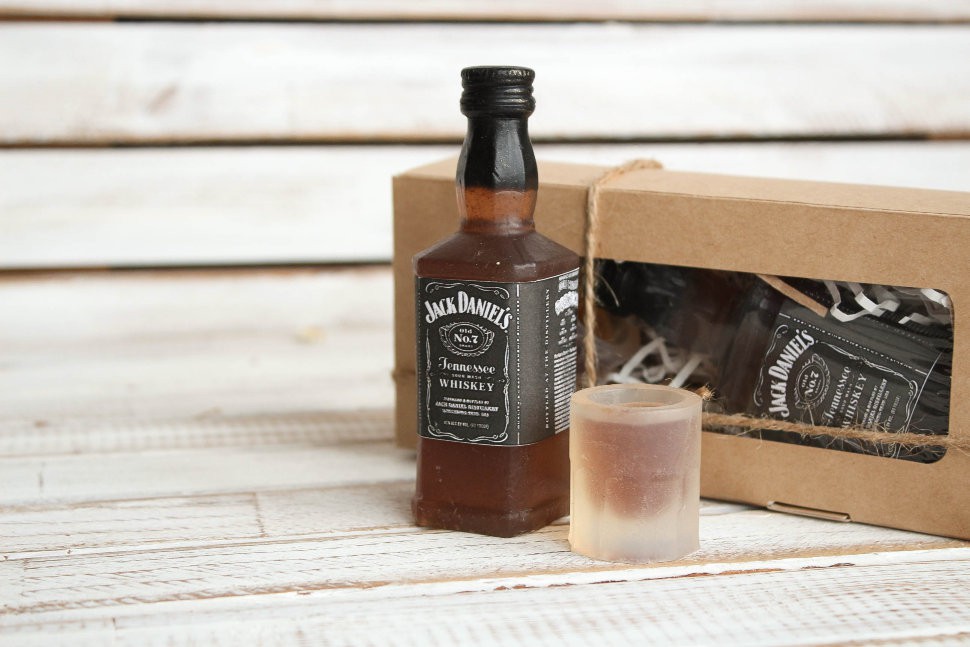  -   JACK DANIELS -      Milotto .003832 270.