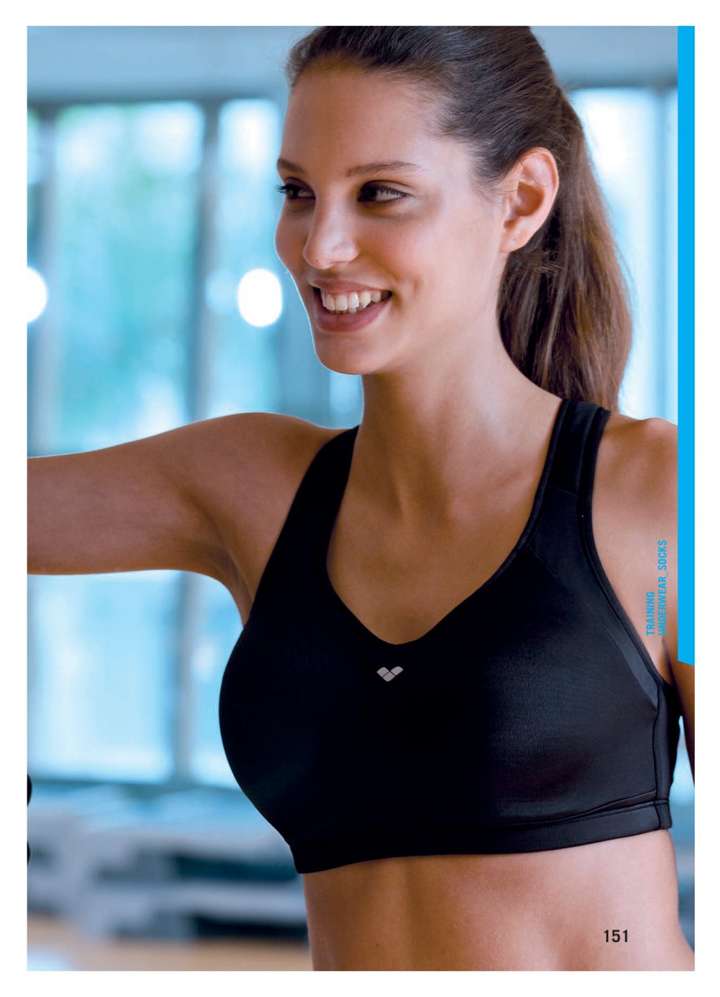 FW17 ARENA CATALOGUE-153 - .jpg