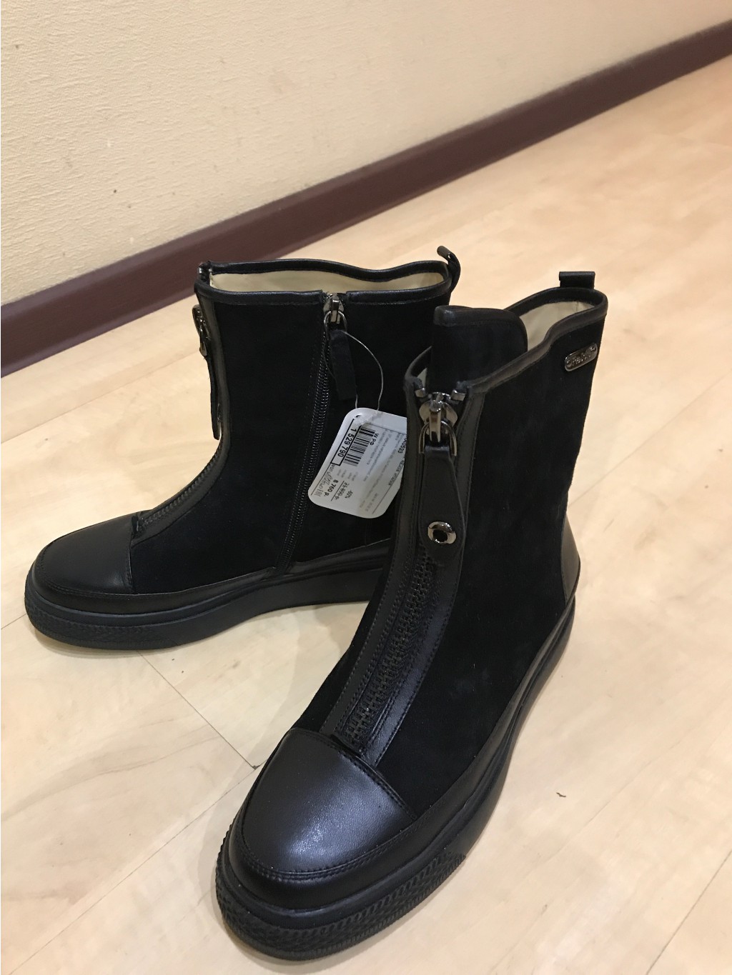 DFD13928-BE65-47AA-923C-1F1643C32F9A (1).jpg