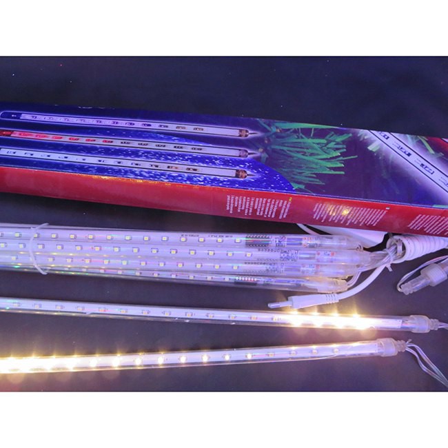 \: 551-683 .  8. 50.  141-239 639,00 .