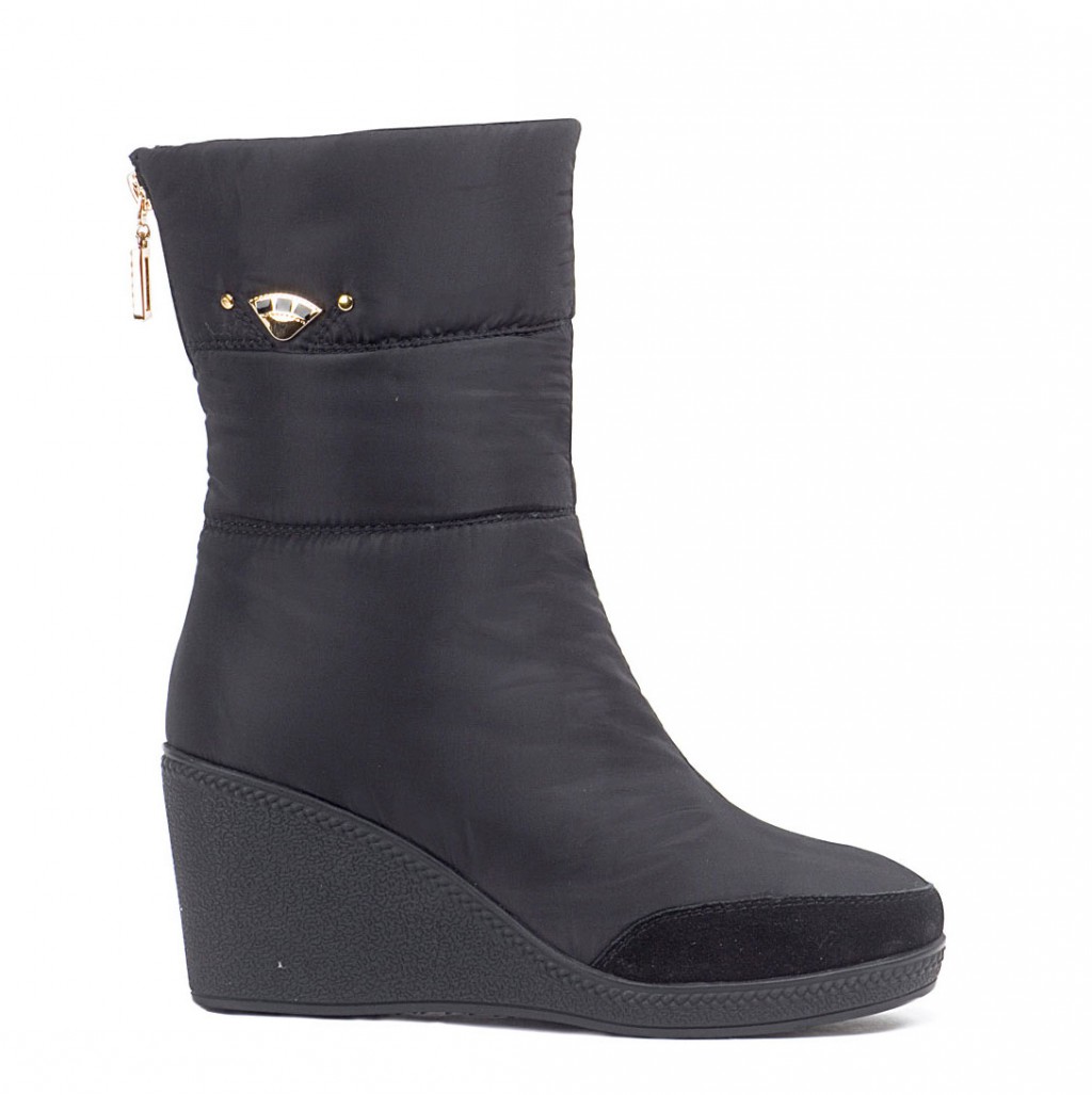 KB597 Schwarz Черный	2 650,00	