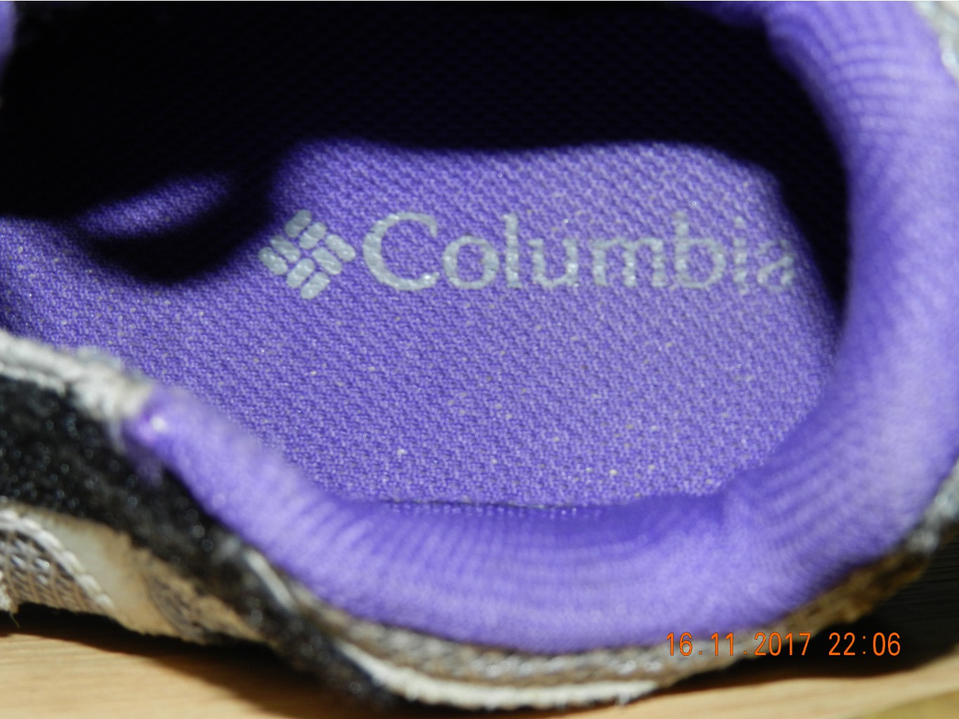  Columbia    21 .