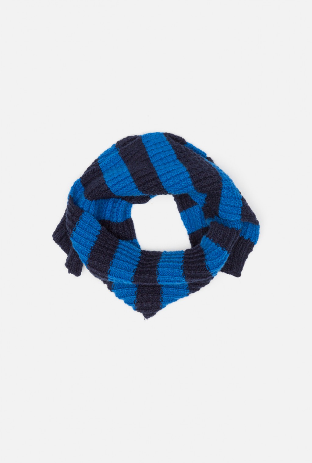 22156440001   Lepus scarf        .jpg