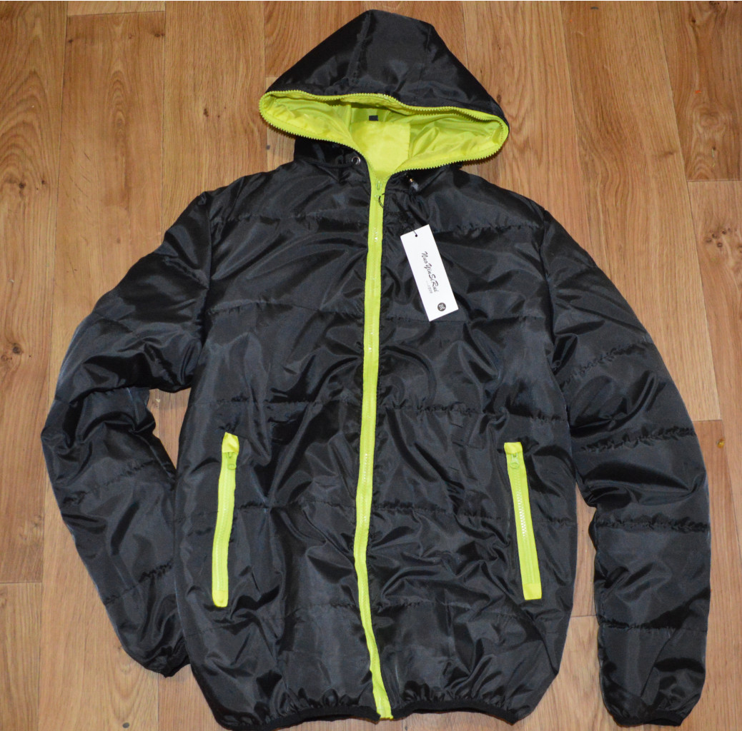 3XL впритык на мальчика ростом 177см, вес 60кг, можно и толще.