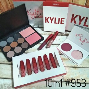  10  1 Kylie,    ,    