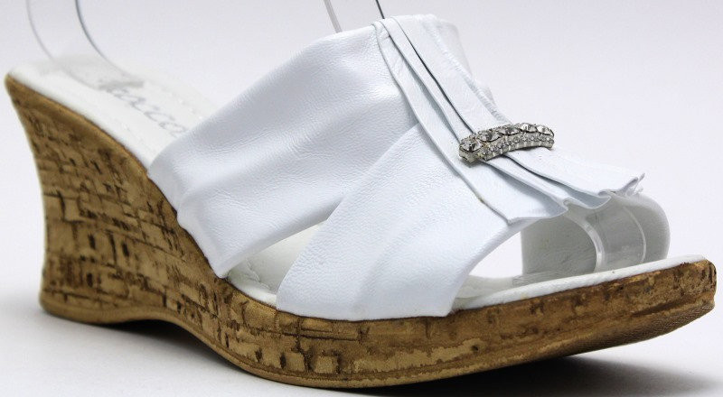 ШЛЕПКИ ROCCOL 0081-106-88 (8) 650 руб белый \ кожа