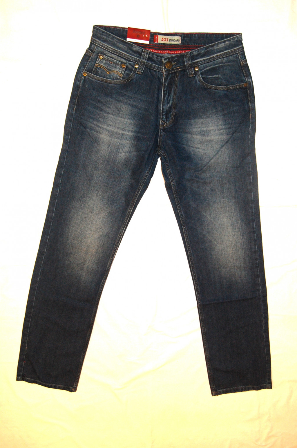 27 Levis 1178