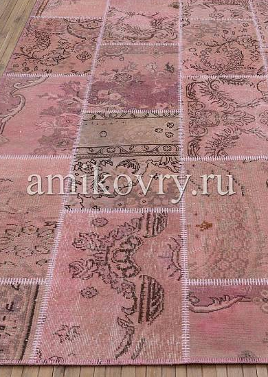   Antik Patchwork 125-Mystic Pink.png