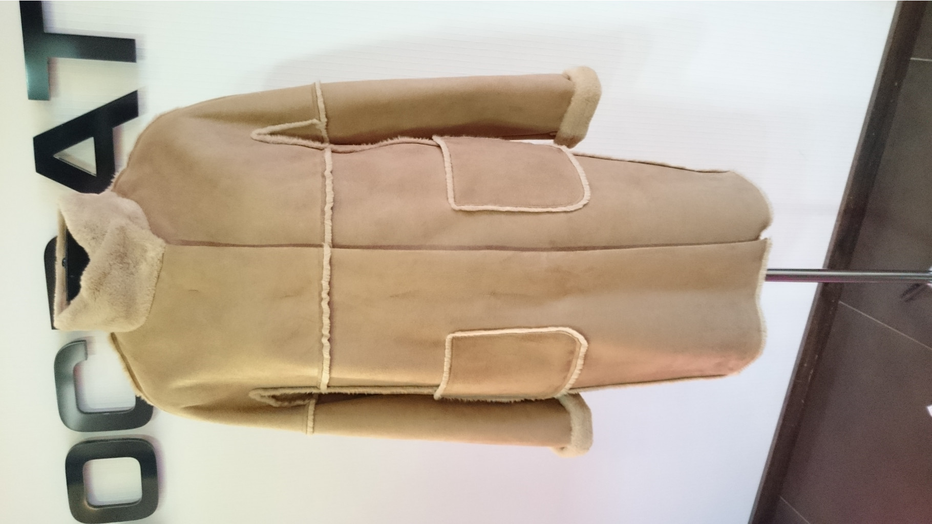 Дубленка № 1311 BOTTEGA 410 col# LBEiGE размеры 44. 46 5700р..JPG