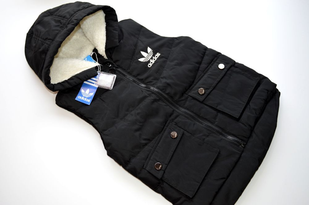 жилет Адидас черный