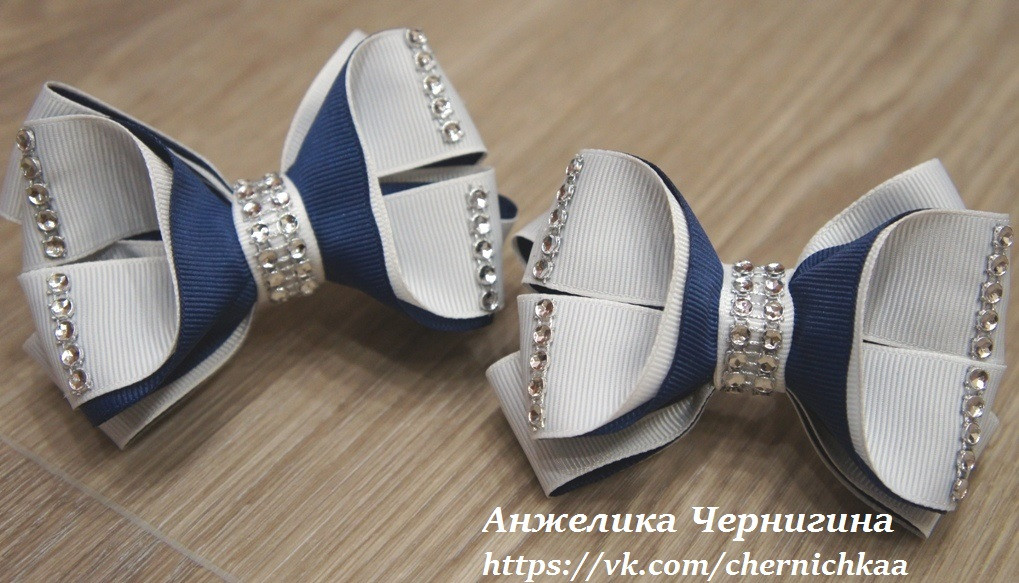 Резинки-бантики из репсовых лент.