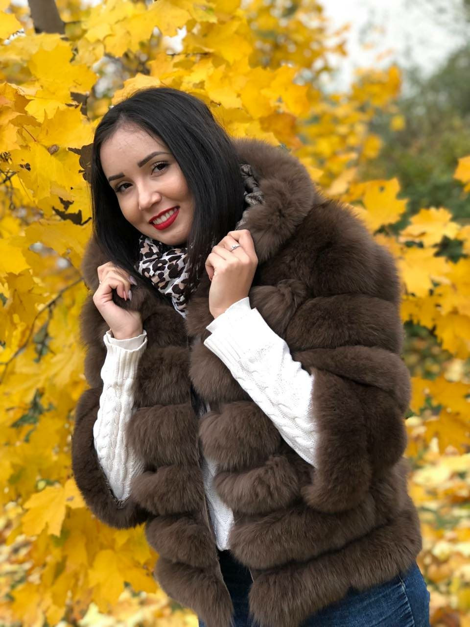 Шубка из меха песца 13000р