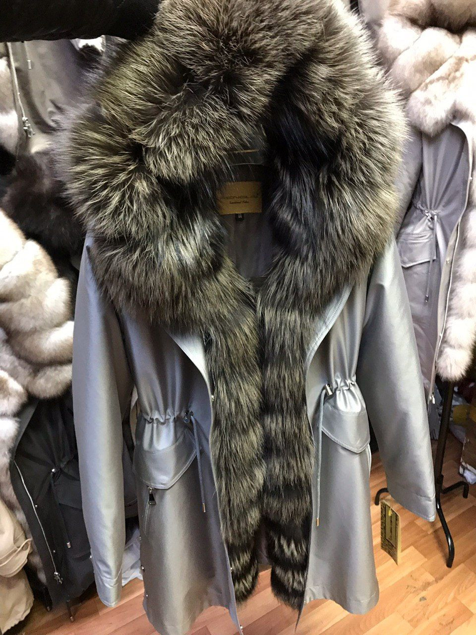 Парки премиум качества 19500