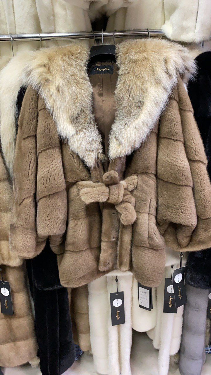 шубка из меха импортной норки с рысью