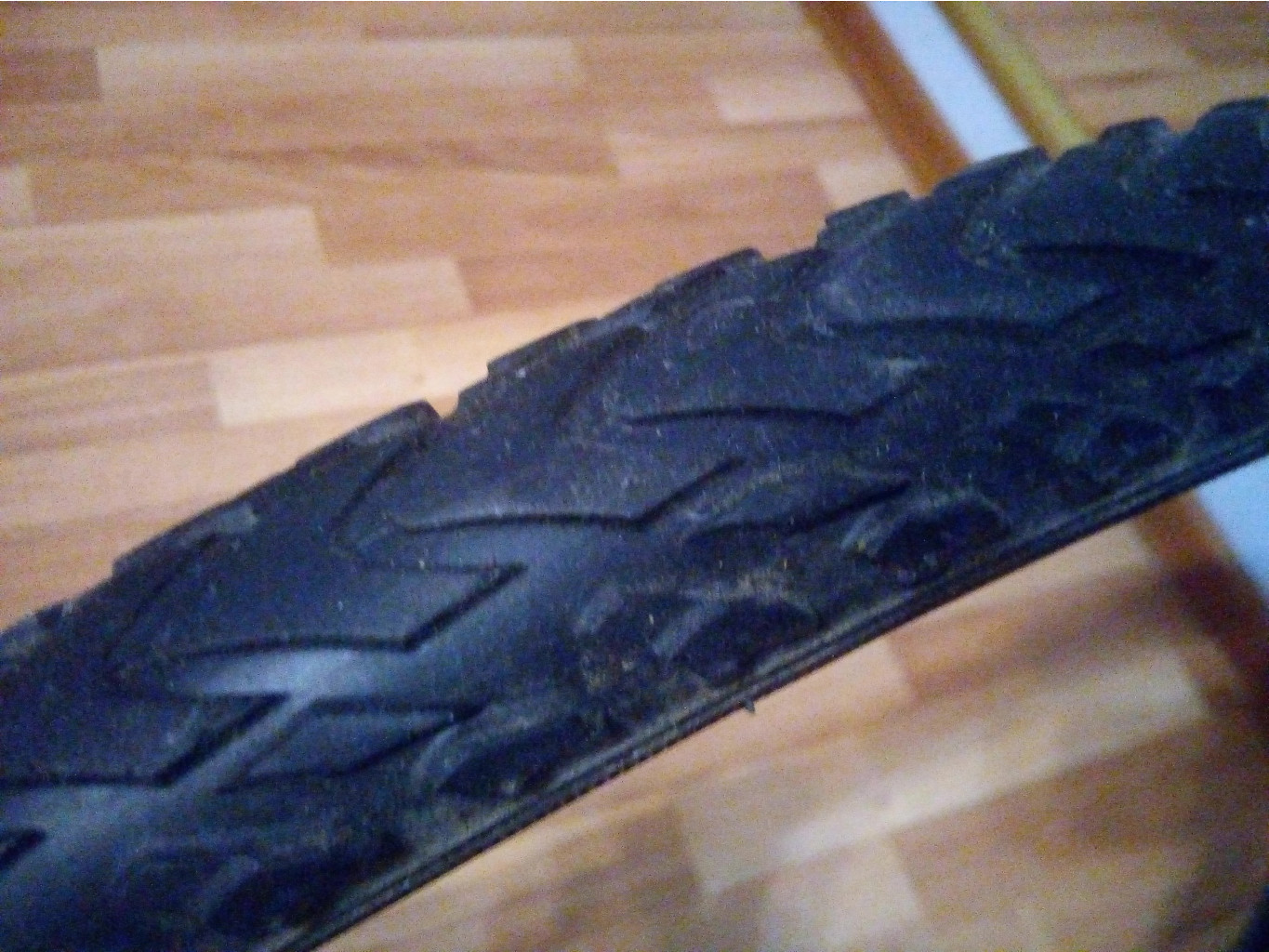 Schwalbe Marathon Cross 26x1.75.jpg