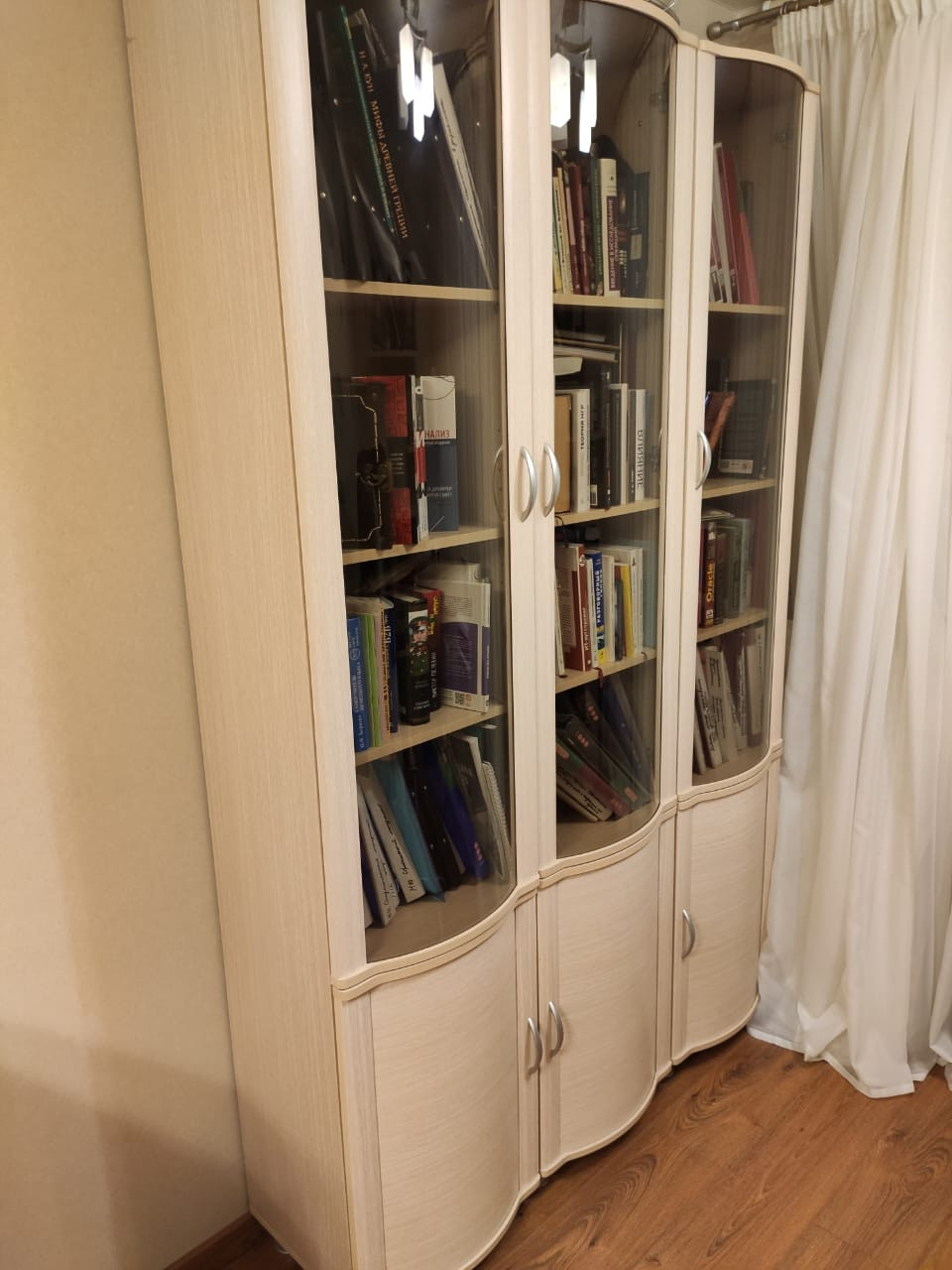 Книжный шкаф.jpg