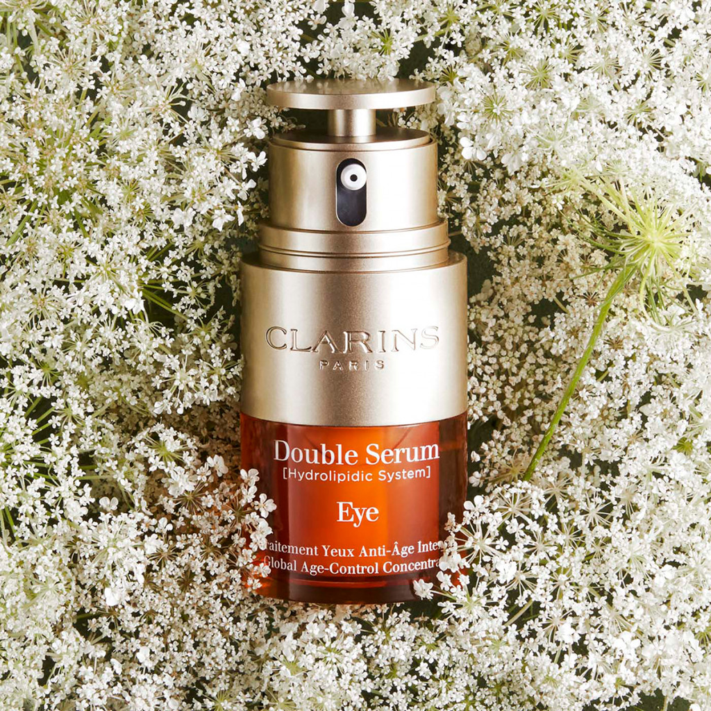 Clarins Double Serum Eye Global Age Control Concentrate Комплексная омолаживающая двойная сыворотка для кожи вокруг глаз, 20 мл. Цена 3999 р.