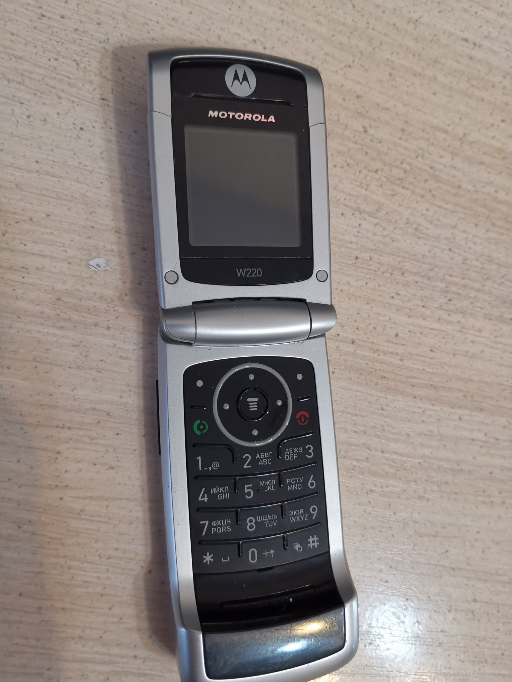 Motorola W220