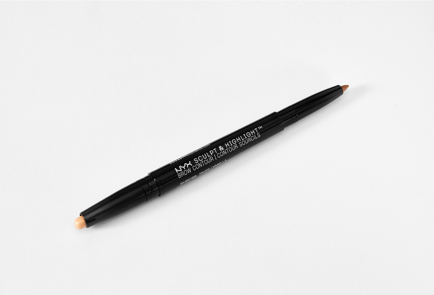 NYX Professional Makeup Средство для контуринга бровей: хайлайтер + карандаш. SCULPT & HIGHLIGHT BROW CONTOUR, Тон 02,TAUPE/ VANILLA, 0,16 г. Цена 399 р.