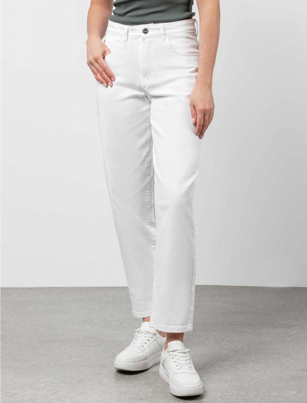 402, 52, 543, 562, 583 2584.jpeg