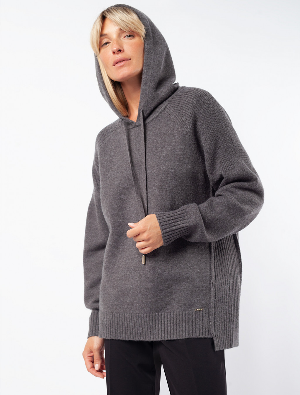 44, 46, 48  3127.jpeg