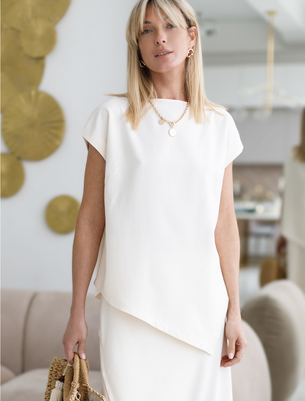 443, 46, 48  1758.jpeg